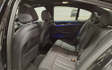 BMW 5 серия, 2019 год, 3 830 000 рублей, 16 фотография