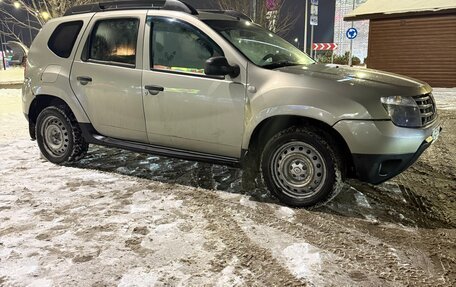 Renault Duster I рестайлинг, 2014 год, 720 000 рублей, 2 фотография