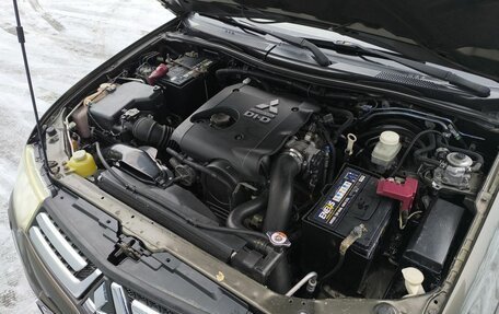 Mitsubishi Pajero Sport II рестайлинг, 2015 год, 1 650 000 рублей, 14 фотография