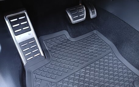 Volkswagen Tiguan II, 2019 год, 3 550 000 рублей, 10 фотография