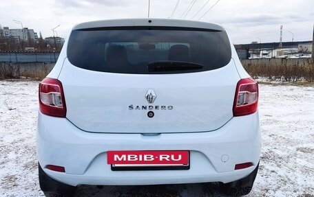 Renault Sandero II рестайлинг, 2016 год, 850 000 рублей, 6 фотография