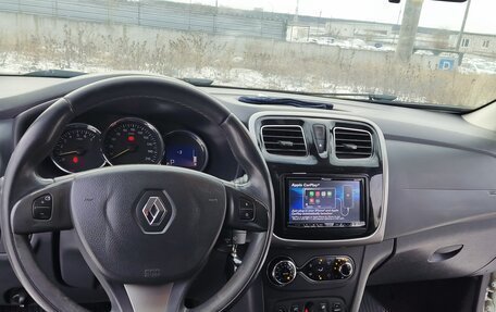 Renault Sandero II рестайлинг, 2016 год, 850 000 рублей, 32 фотография