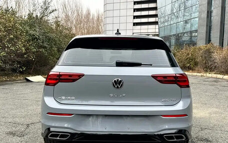 Volkswagen Golf VIII, 2022 год, 2 000 000 рублей, 6 фотография