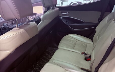 Hyundai Santa Fe III рестайлинг, 2015 год, 2 300 000 рублей, 14 фотография