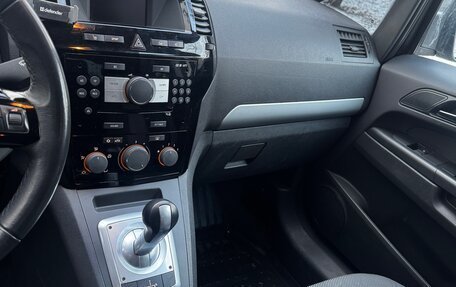 Opel Zafira B, 2011 год, 920 000 рублей, 10 фотография