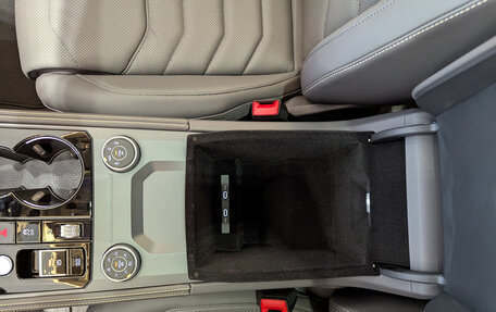 Volkswagen Touareg III, 2025 год, 9 300 000 рублей, 24 фотография