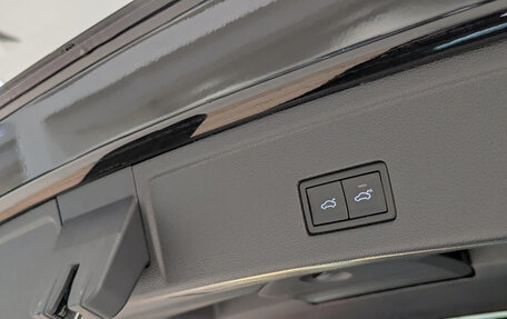 Volkswagen Touareg III, 2025 год, 9 300 000 рублей, 38 фотография