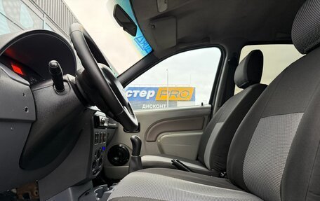 Renault Logan I, 2006 год, 384 000 рублей, 13 фотография