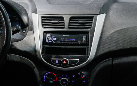 Hyundai Solaris II рестайлинг, 2012 год, 785 000 рублей, 11 фотография