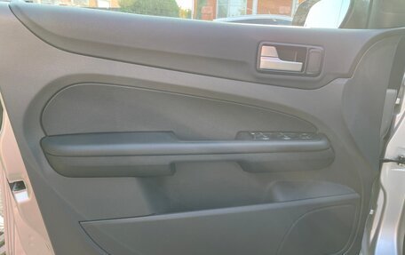 Ford Focus II рестайлинг, 2006 год, 780 000 рублей, 25 фотография