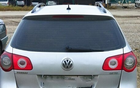 Volkswagen Passat B6, 2005 год, 600 000 рублей, 4 фотография