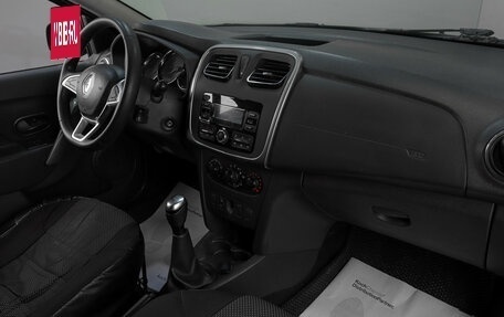 Renault Logan II, 2021 год, 999 000 рублей, 14 фотография