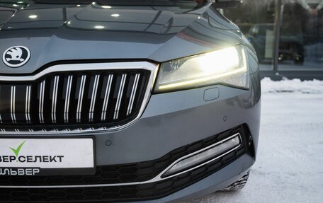 Skoda Superb III рестайлинг, 2022 год, 3 300 000 рублей, 10 фотография