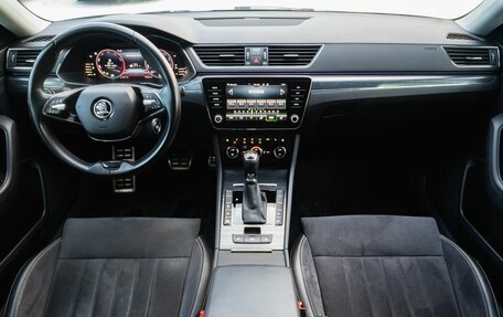 Skoda Superb III рестайлинг, 2022 год, 3 300 000 рублей, 15 фотография