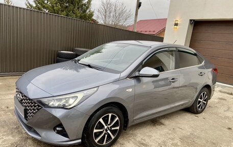Hyundai Solaris II рестайлинг, 2021 год, 1 520 000 рублей, 2 фотография