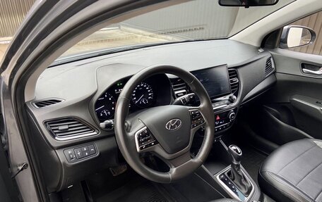 Hyundai Solaris II рестайлинг, 2021 год, 1 520 000 рублей, 15 фотография