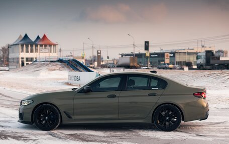 BMW 5 серия, 2021 год, 6 800 000 рублей, 2 фотография