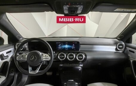 Mercedes-Benz CLA, 2020 год, 3 200 000 рублей, 12 фотография