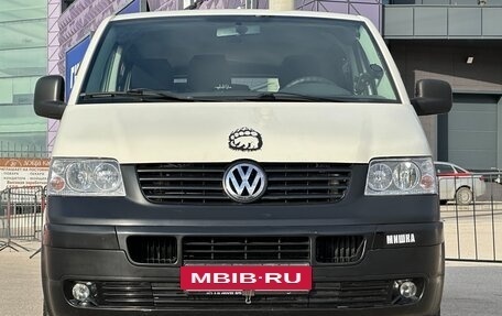 Volkswagen Transporter T5 рестайлинг, 2006 год, 1 417 000 рублей, 5 фотография