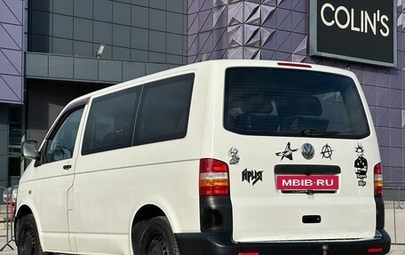 Volkswagen Transporter T5 рестайлинг, 2006 год, 1 417 000 рублей, 17 фотография