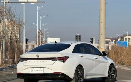 Hyundai Elantra, 2022 год, 1 606 008 рублей, 5 фотография