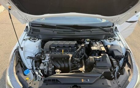 Hyundai Elantra, 2022 год, 1 606 008 рублей, 7 фотография