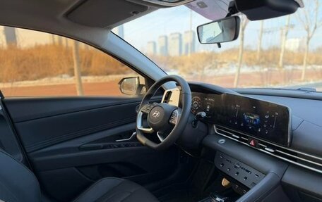 Hyundai Elantra, 2022 год, 1 606 008 рублей, 8 фотография