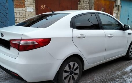 KIA Rio III рестайлинг, 2014 год, 830 000 рублей, 5 фотография