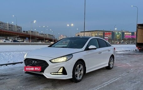 Hyundai Sonata VII, 2019 год, 2 300 000 рублей, 2 фотография