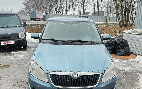 Skoda Fabia II, 2011 год, 330 000 рублей, 2 фотография