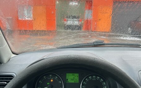 Skoda Fabia II, 2011 год, 330 000 рублей, 9 фотография