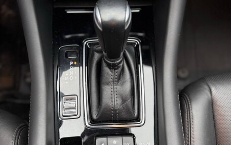 Mazda 6, 2020 год, 2 350 000 рублей, 10 фотография