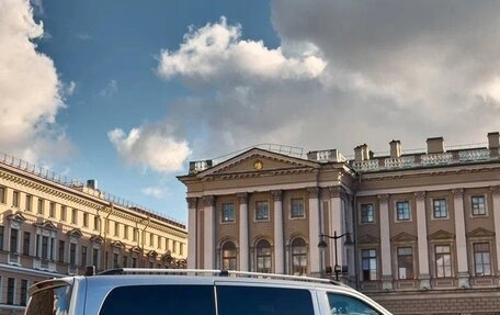 Mercedes-Benz V-Класс, 2018 год, 5 590 000 рублей, 5 фотография