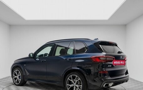 BMW X5, 2019 год, 6 990 000 рублей, 3 фотография