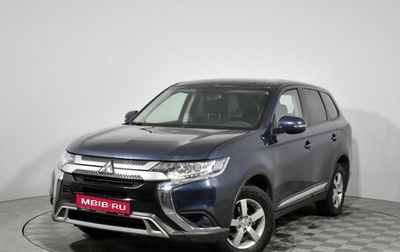 Mitsubishi Outlander III рестайлинг 3, 2019 год, 1 680 000 рублей, 1 фотография