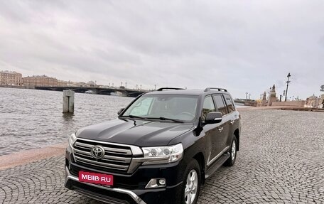 Toyota Land Cruiser 200, 2016 год, 5 250 000 рублей, 1 фотография