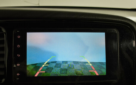 Mitsubishi Outlander III рестайлинг 3, 2019 год, 1 680 000 рублей, 14 фотография