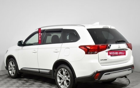 Mitsubishi Outlander III рестайлинг 3, 2020 год, 2 290 000 рублей, 7 фотография