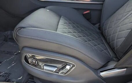 Audi S8, 2025 год, 20 029 000 рублей, 18 фотография