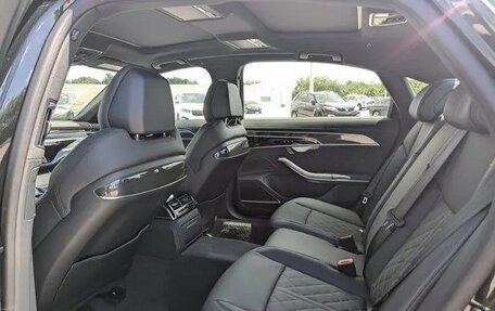 Audi S8, 2025 год, 20 029 000 рублей, 15 фотография