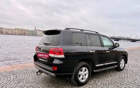 Toyota Land Cruiser 200, 2016 год, 5 250 000 рублей, 6 фотография