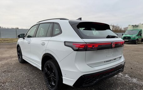 Volkswagen Tiguan, 2025 год, 4 700 000 рублей, 7 фотография