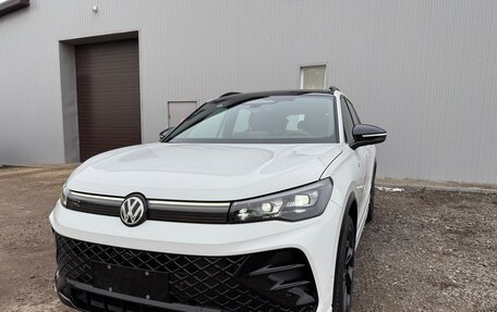 Volkswagen Tiguan, 2025 год, 4 700 000 рублей, 10 фотография