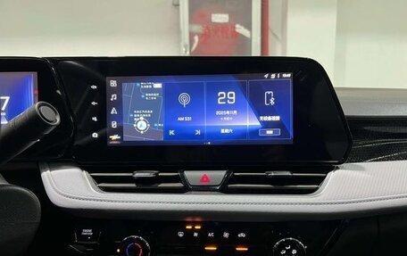 Chevrolet Monza, 2022 год, 1 100 000 рублей, 9 фотография