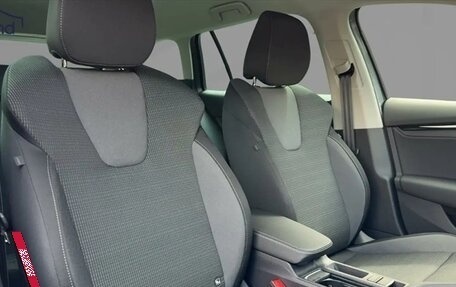 Skoda Octavia IV, 2025 год, 4 988 000 рублей, 7 фотография