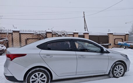 Hyundai Solaris II рестайлинг, 2021 год, 1 550 000 рублей, 6 фотография