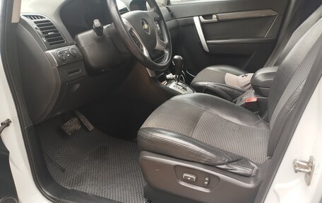 Chevrolet Captiva I, 2011 год, 989 000 рублей, 8 фотография