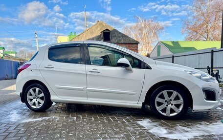 Peugeot 308 II, 2011 год, 630 000 рублей, 2 фотография