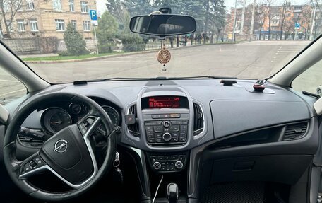 Opel Zafira C рестайлинг, 2012 год, 1 100 000 рублей, 25 фотография