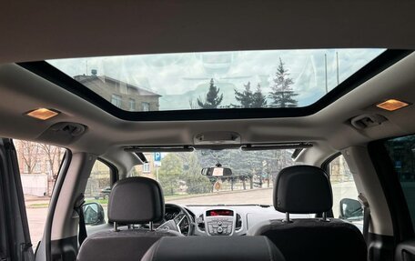 Opel Zafira C рестайлинг, 2012 год, 1 100 000 рублей, 20 фотография